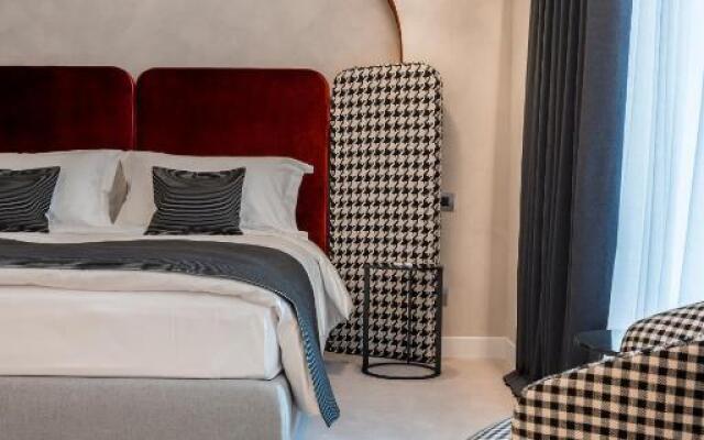 Monograph Hotel (by Travel Agency)