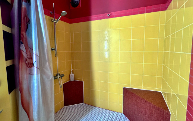 Dvukhkomnatnye Ryadom S Verkhnim Ozerom Apartments