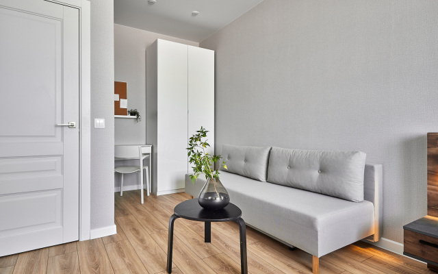Derevo I Stal  Flat