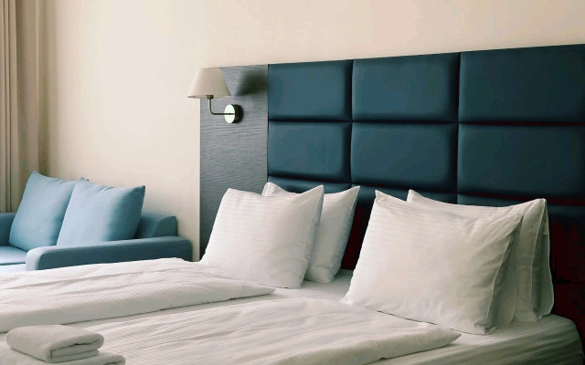 Kapitan Morej Hotel