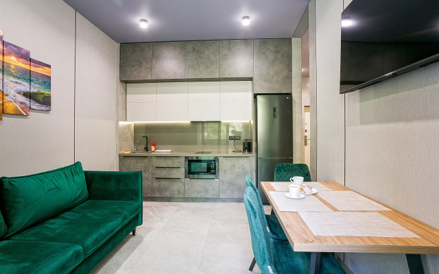 Skay Plaza 2.0 - Drazhinskogo 48 - So Svoim Plyazhem Apartments