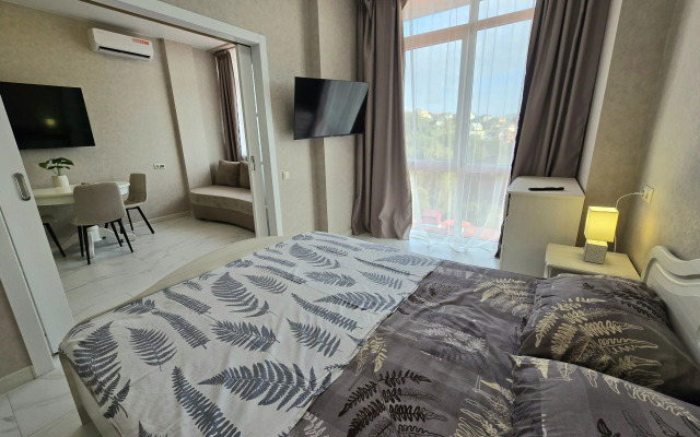 Квартира с Панорамным Видом из Окна