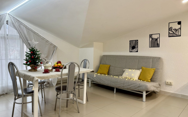 Апартаменты №5 Джуниор на мансардном этаже