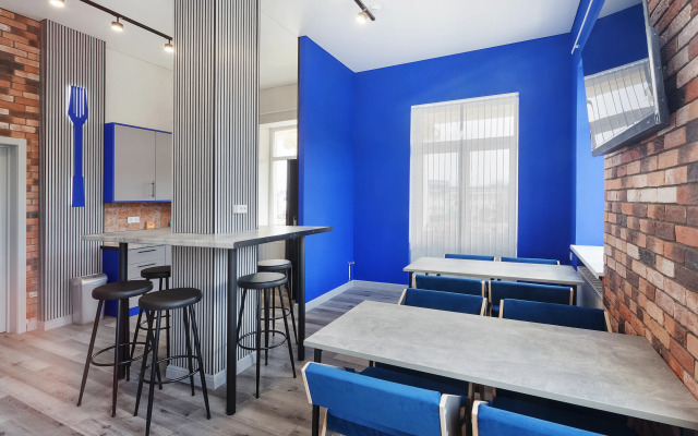Hotel B-34