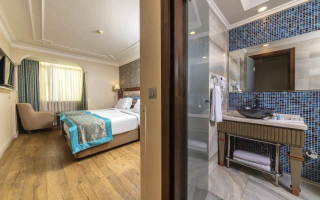 Grand Yavuz Hotel 