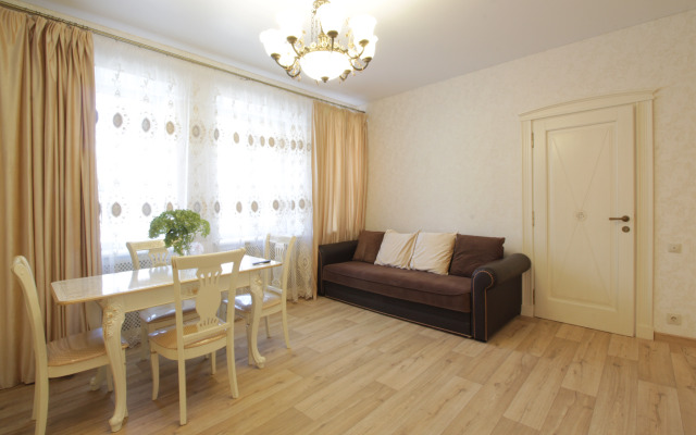 Stalinka U Kremlya V Сentre Flat