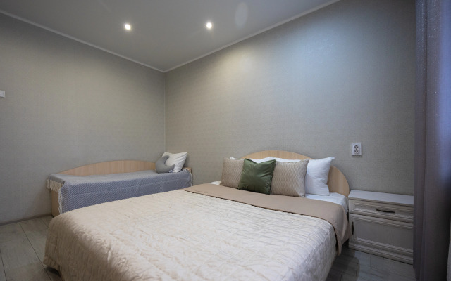 Апартаменты LovelyHome39 на Острове