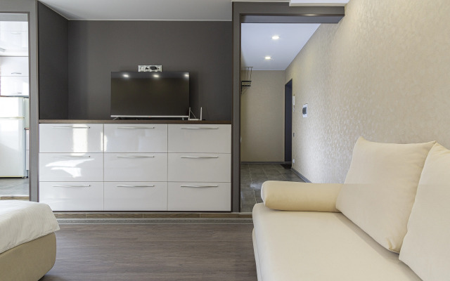 Апартаменты Студия у площади труда