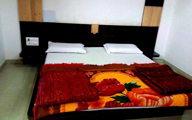 Bhakti Palace by Sky Stays Hotel