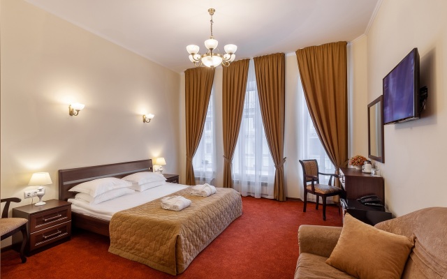 Sonata Nevsky 5 Dvorcovaja ploshhad' Hotel