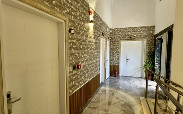 BLOOMTALYA Hotel