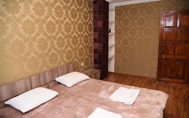 Near Marjanishvili Ave Apartments