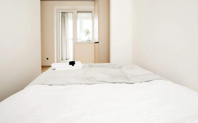 Roza Vetrov Flat