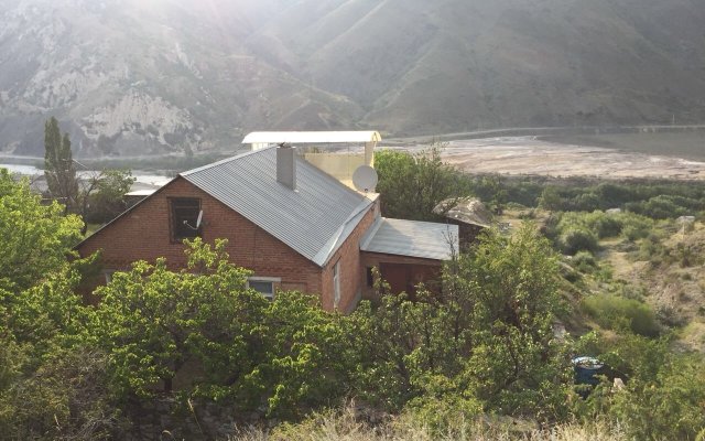 Goryi Kavkaza Guest House