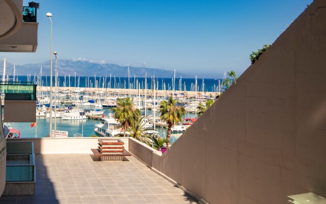 Fortunella Suits & Villas Hotel