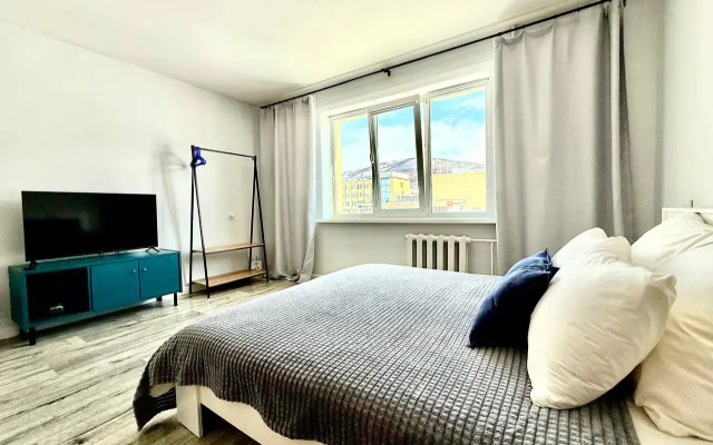 Квартира Двухкомнатная с видом на сопки