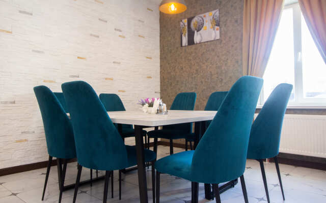 Hotel & restaurant Flotiliia
