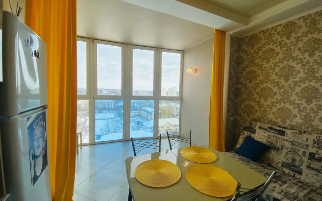 V Novom Elitnom Dome S Sobstvennym Parkovochnym Mestom Flat