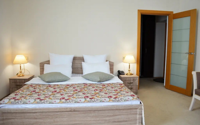 Мини-отель Крокус SPA