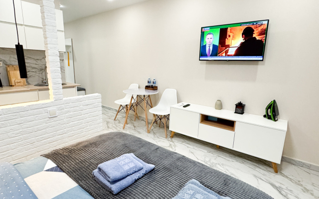S zaseleniem 24/7 luchshiy servis posutochno 50 Apartments