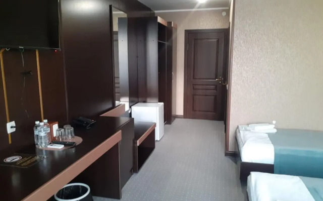 Hotel Shahristan