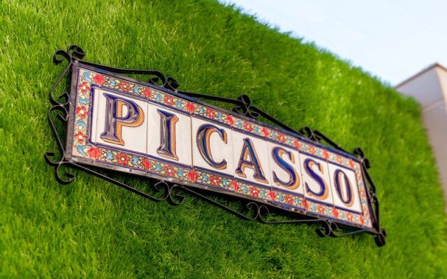 Picasso Boutique Hotel