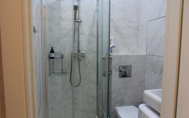 Квартира уютная рядом с метро и ж/д вокзалом Восточный