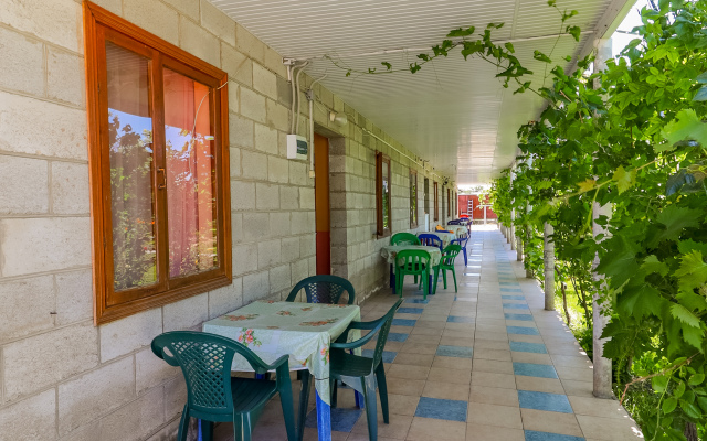 84 Guest House
