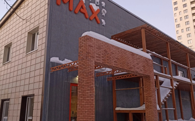 Отель Max