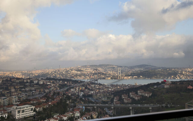 Renaissance Istanbul Polat Bosphorus Hotel