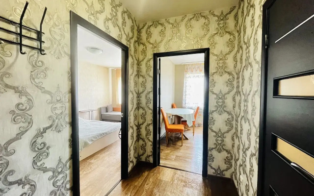 Pionerskaya 24 Flat