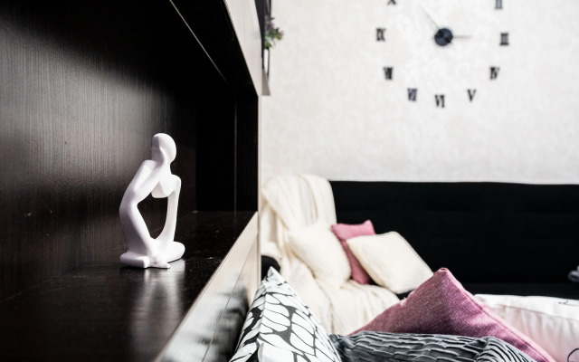 on Shuvalova, 18 Apartments