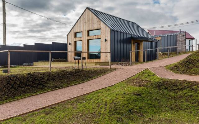 Family Barn Karvala Guest house