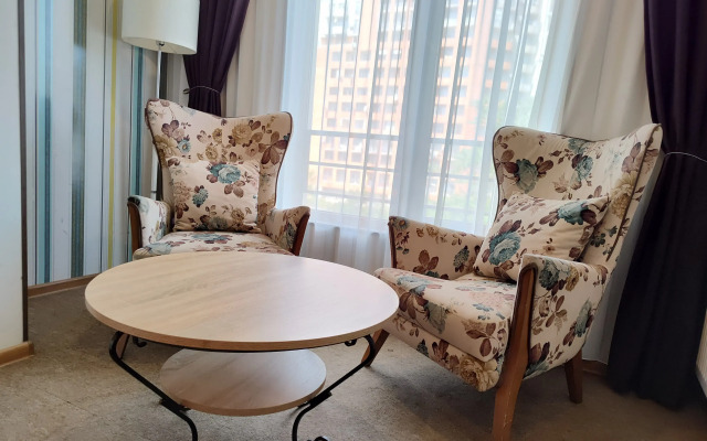 East Gate Boutique-Hotel