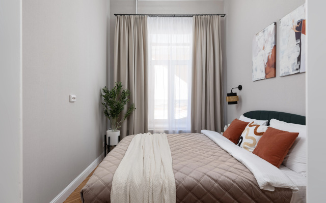 Квартира GM Apartments Четырехкомнатные с двумя санузлами