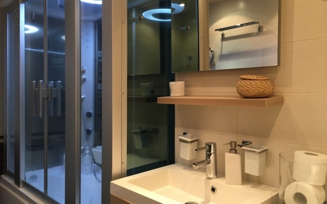 Апартаменты VLadhome24 Океанский проспект 100