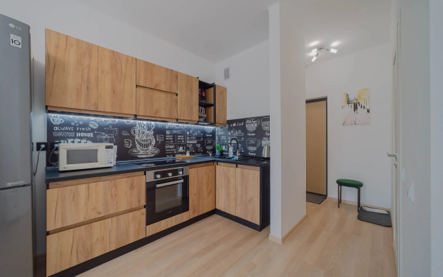 Sovremennaya Komfortnaya V Novom Dome, V Tsentre Flat