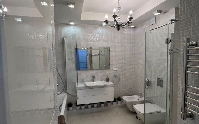 Goral Apartments