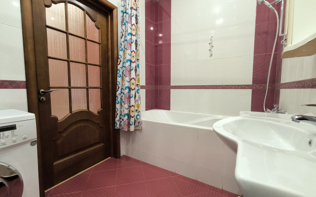 Апартаменты у пляжа Парк Победы на 5 гостей