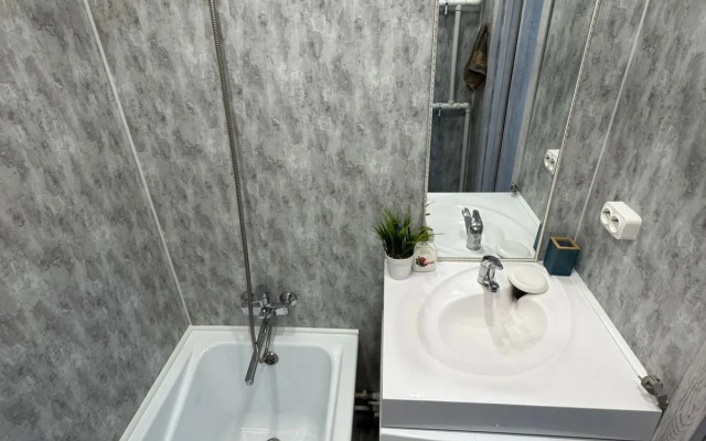 Квартира Уютная 2-комнатная на Северной 3