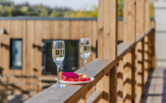 Частный Дом с Видом на Закат и Панорамной Баней