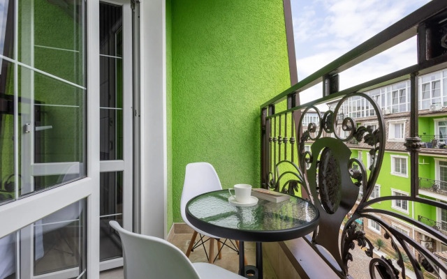 Red Apartments Art Layt Siti Melori Apartments