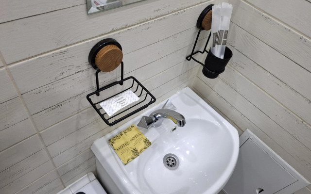 Uyutnaya vozle MNTK Mikrokhirurgii glaza imeni Fedorova Flat