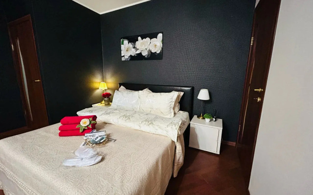 Квартира GoldApart переулок Маяковского 2