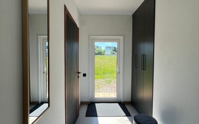 Barnkhaus U Ozera Private house