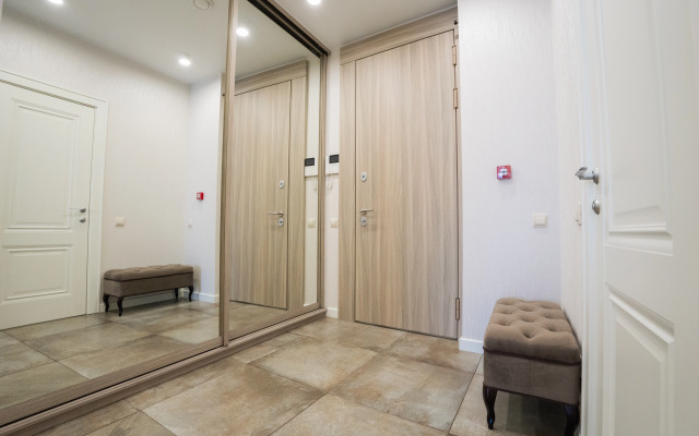 Апартаменты трехкомнатные с видом на море и город