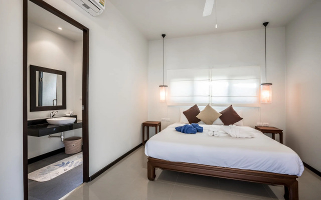 Buton 3 BR, Private Pool, Nai Harn Beach Villa