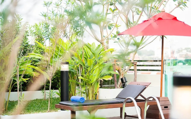 Sunshine Hip Hotel