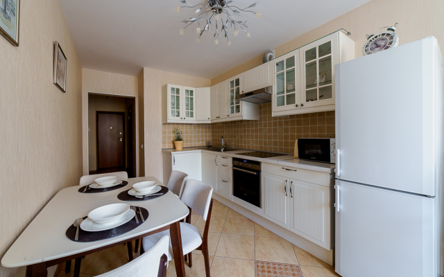 U Kolesa Obozreniya Apartmens