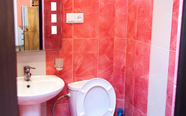 Kvartira Na Pl Saharova Ul Nalbandyan Apartments